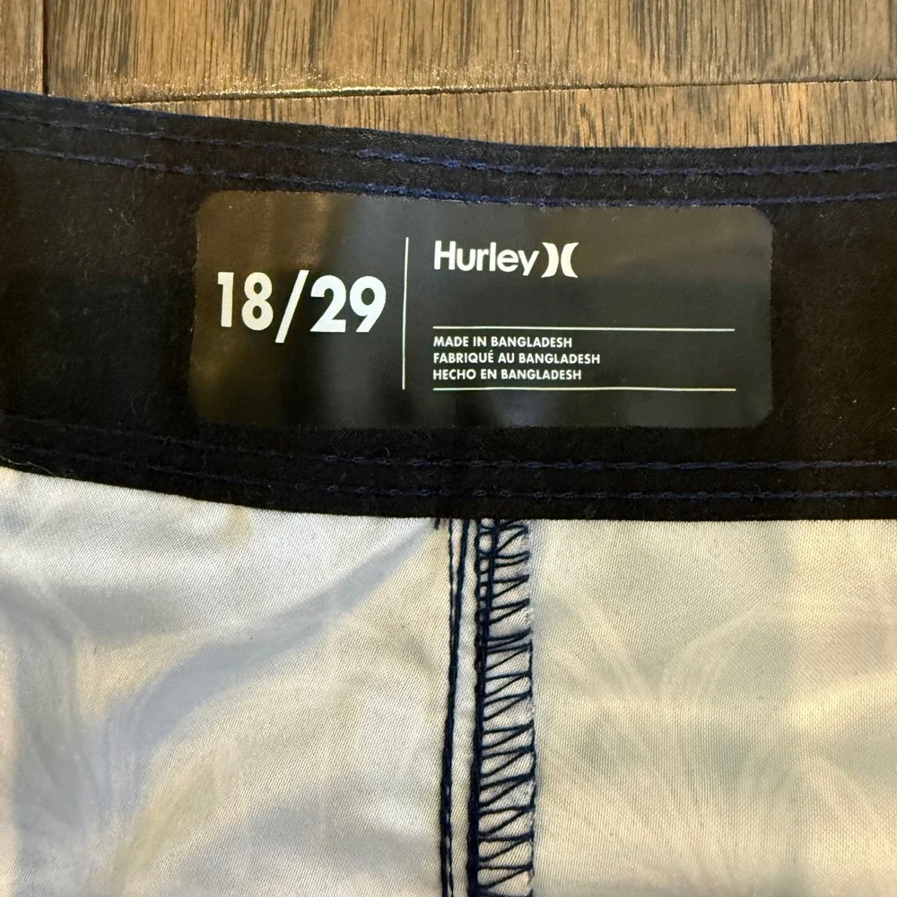 Hurley Board Shorts Kids Size 18/29 Navy Blue New Tropical Floral Striped Trunks